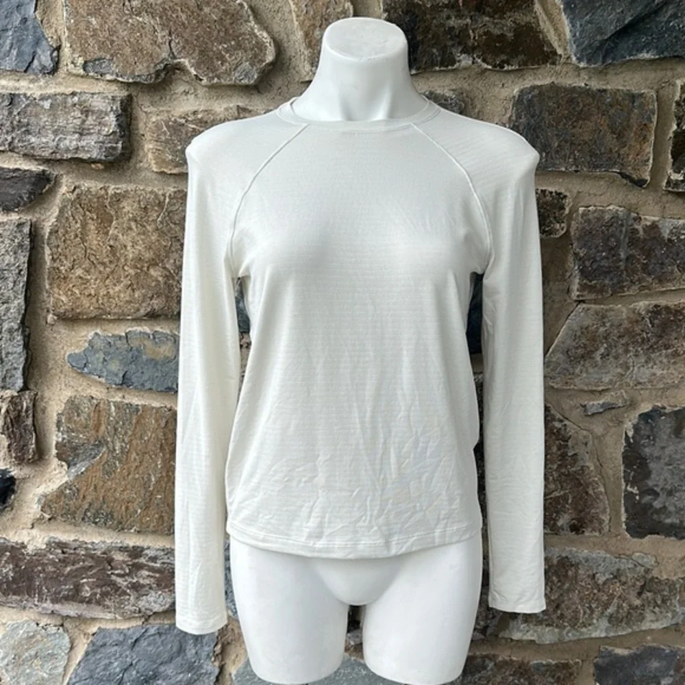 Elegant Cream Long Sleeve Top